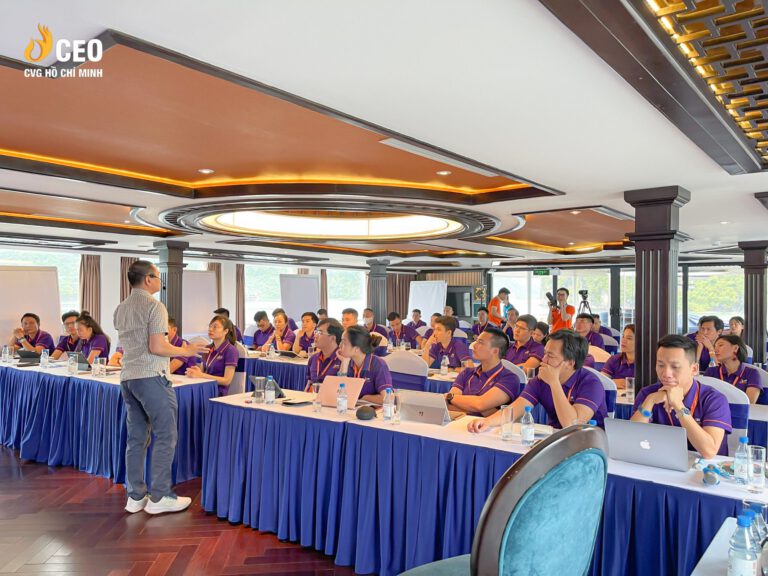 Hội thảo Khác biệt Tư duy Quản trị và Quản lý - Ngô Minh Tuấn 3 Cchttd2